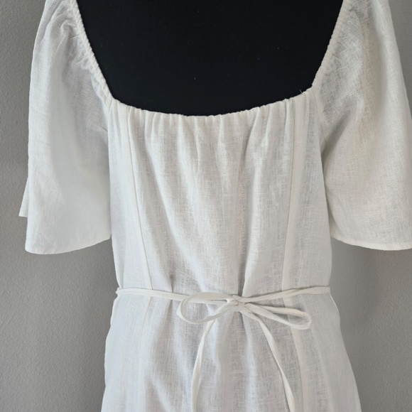 White Linen Sundress - Picture 5 of 6